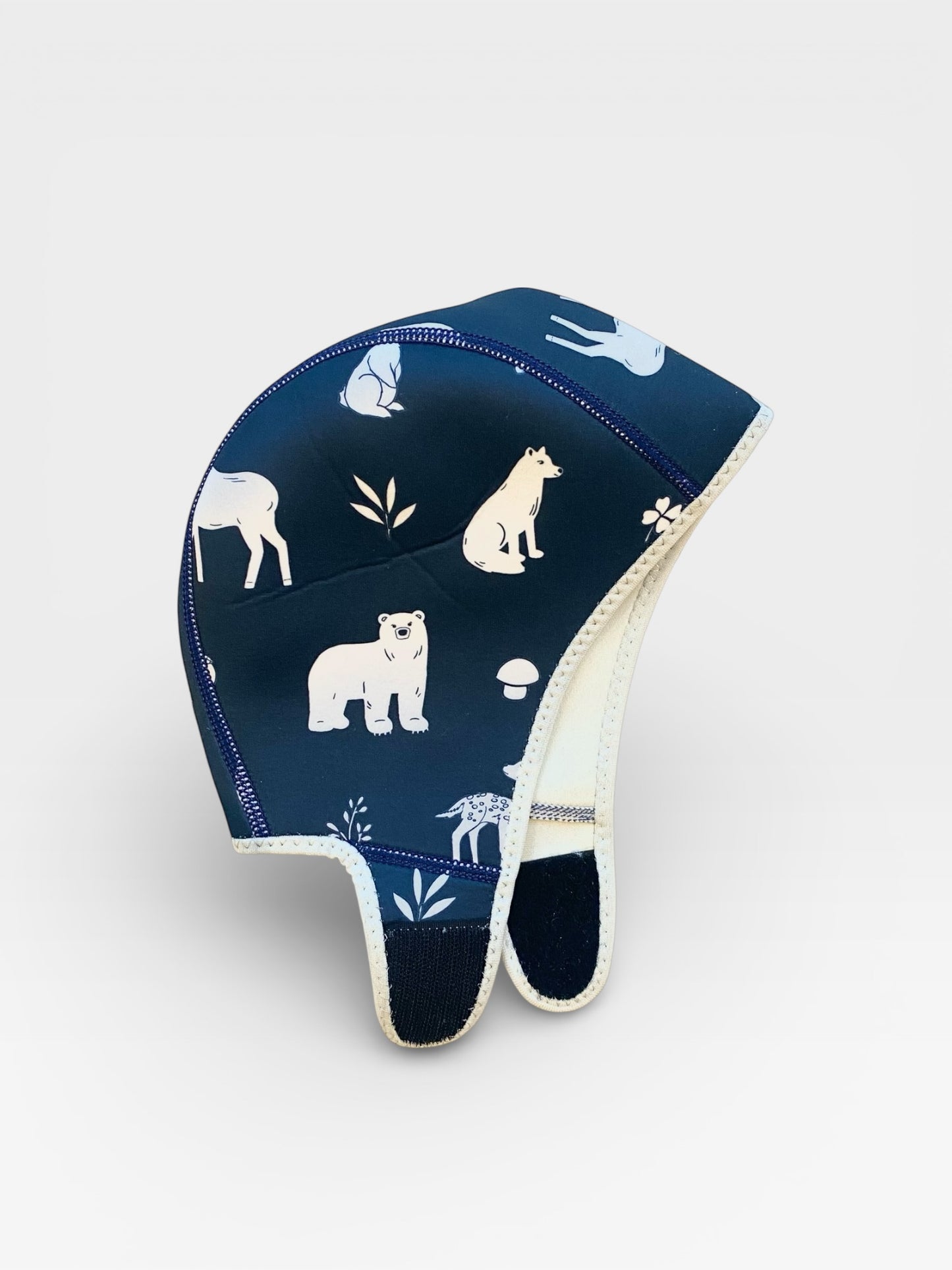 Liv's Mealtime Hat
